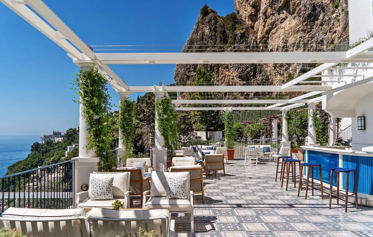 *****  Borgo Santandrea Hotel Amalfi Italy
