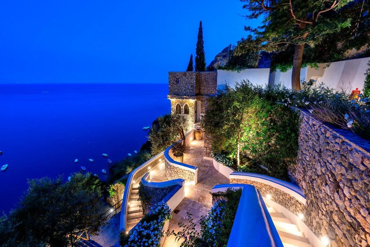 Borgo Santandrea Hotel Amalfi 5*,