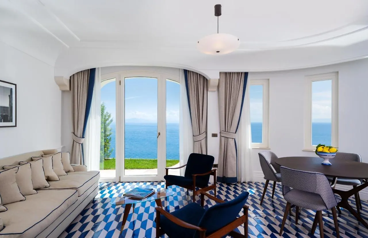 *****  Borgo Santandrea Hotel Amalfi Italy