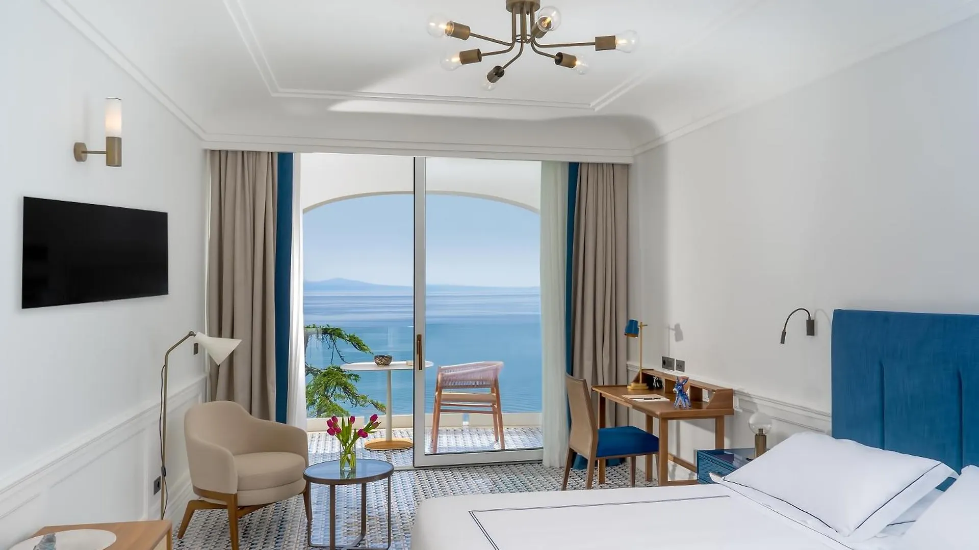 Hotel Borgo Santandrea Amalfi 5*,