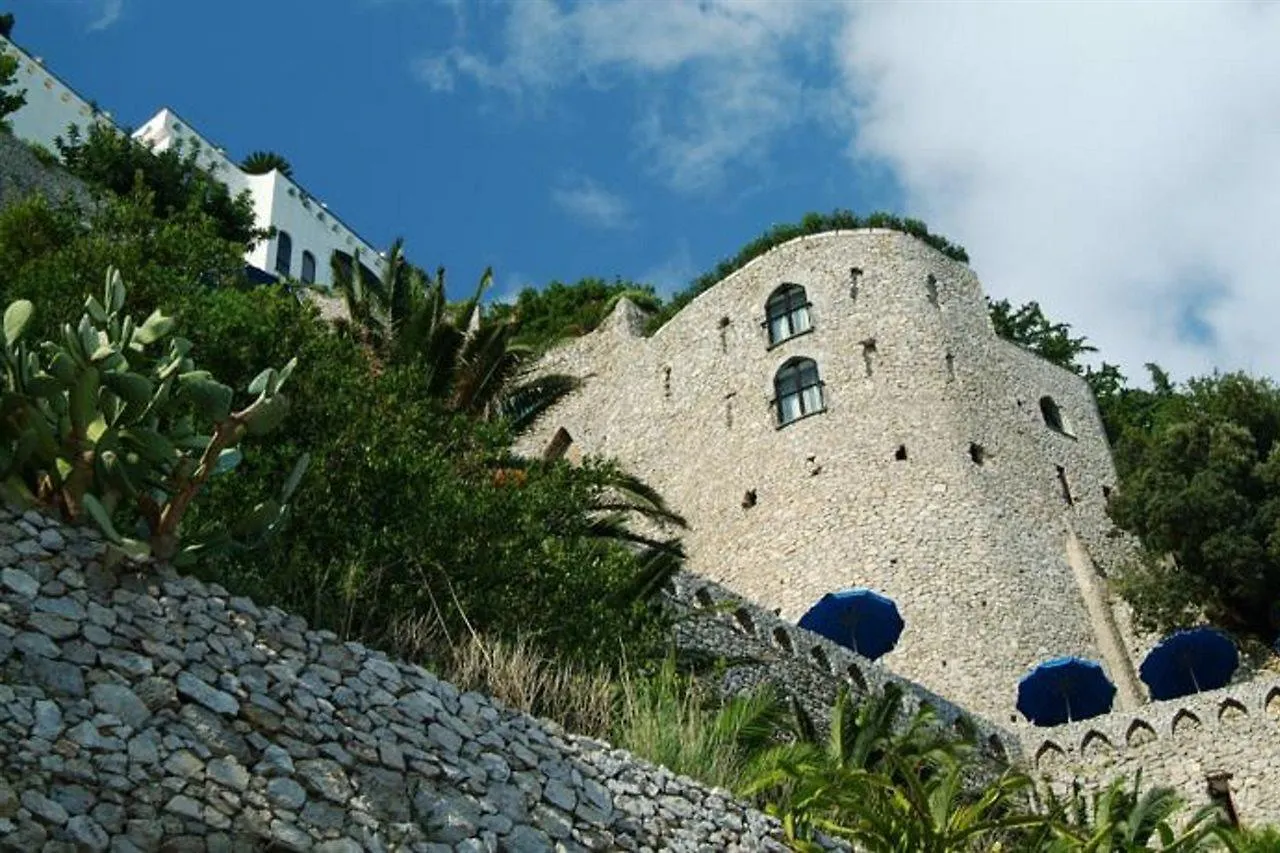 Hotel Borgo Santandrea Amalfi 5*,