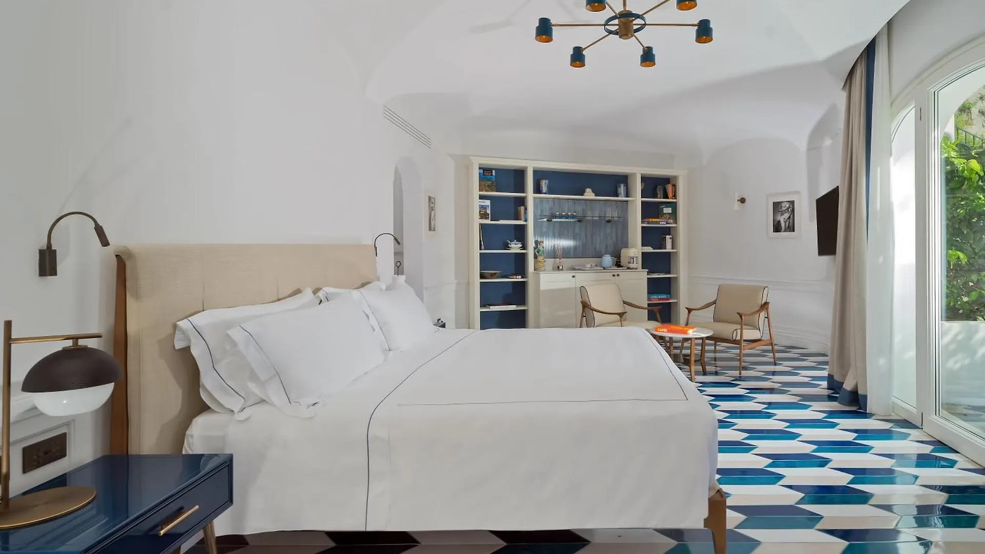 Отель Borgo Santandrea Амальфи